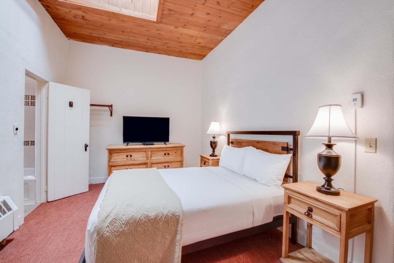 The Historic Taos Inn ภายนอก รูปภาพ