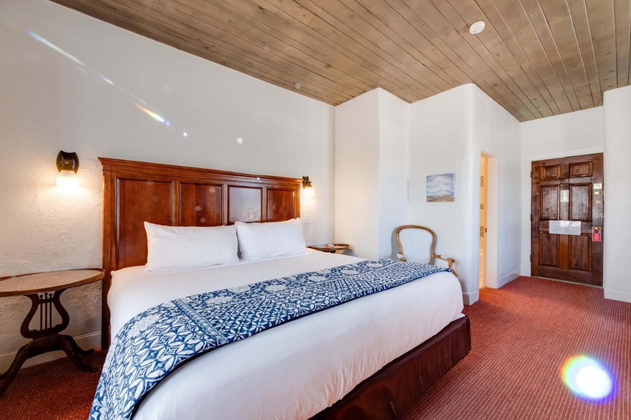 The Historic Taos Inn ภายนอก รูปภาพ